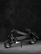 Inokim OXO 2026 Electric Scooter – (Top Speed 40 mpg, Range 60 mile)