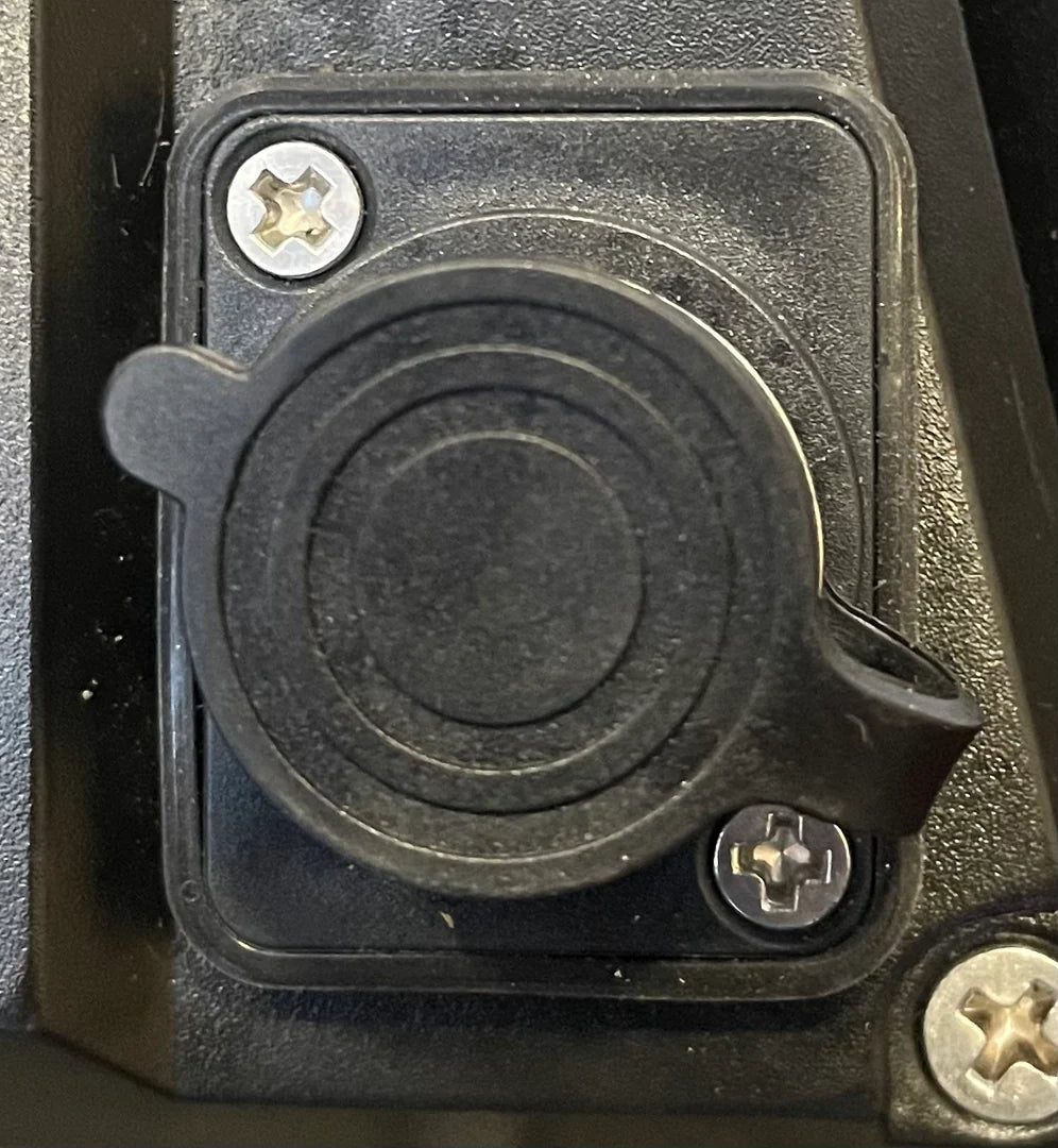 Bottom plastic for charging port inokim OX/OXO